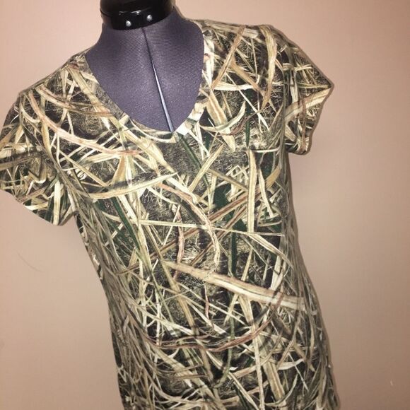 Mossy Oak Other - Mossy Oak Girls Camo T-shirt L 12/14